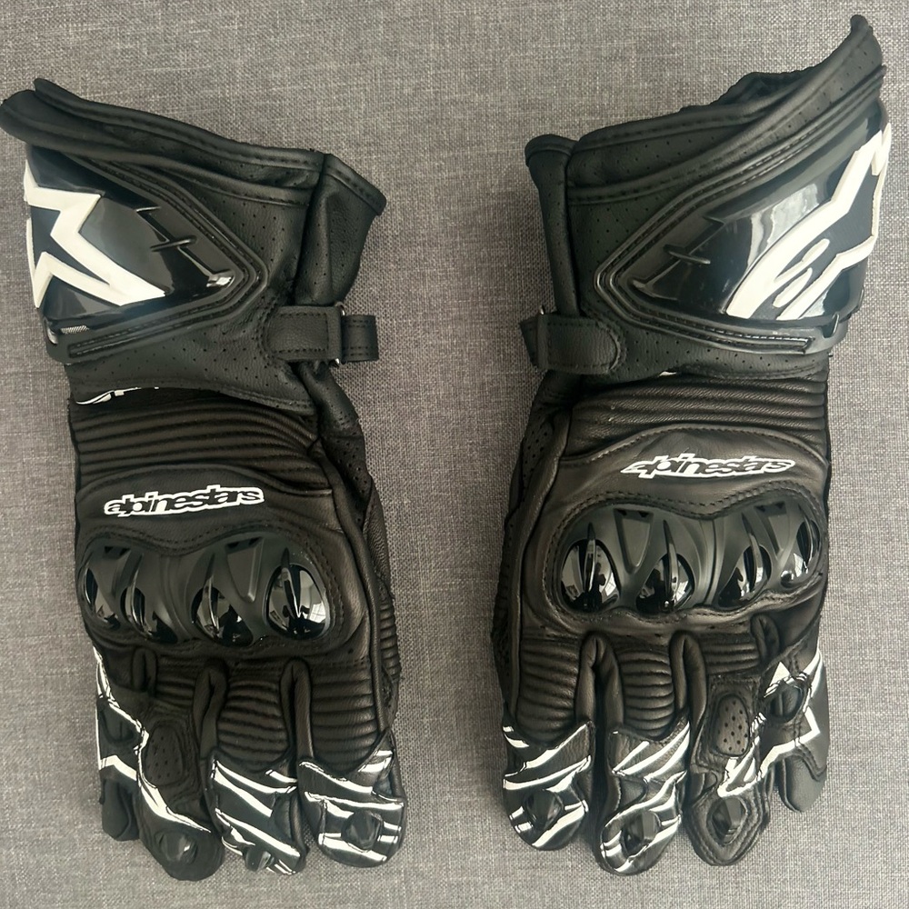Alpinestars Black and White Racing Gloves Large Size